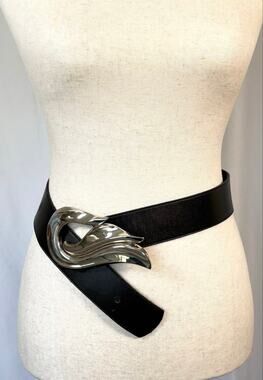 Better Belts Black Leather Prong Belt Silver Tone Swan Swirl Buckle Small VTG